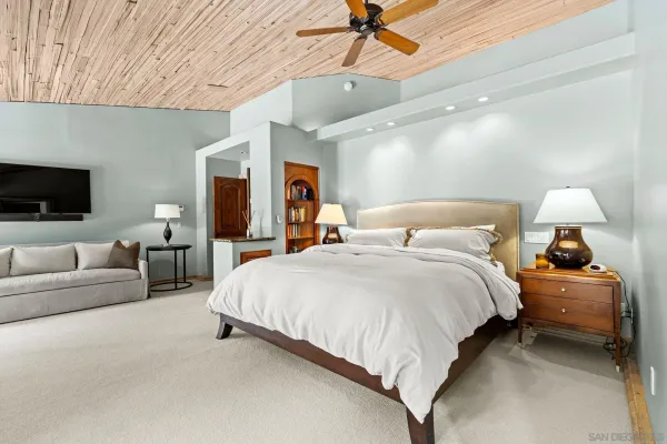 $3,995,000 | 2969 Racetrack View Drive, Del Mar, CA 92014