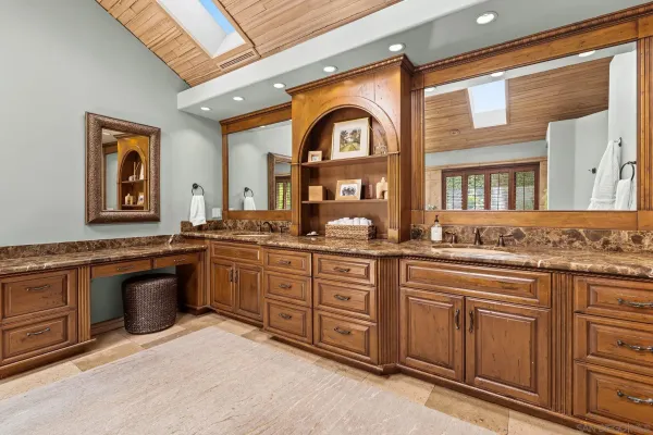 $3,995,000 | 2969 Racetrack View Drive, Del Mar, CA 92014