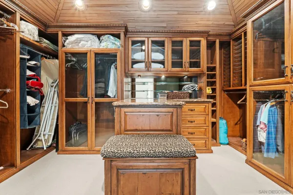 $3,995,000 | 2969 Racetrack View Drive, Del Mar, CA 92014