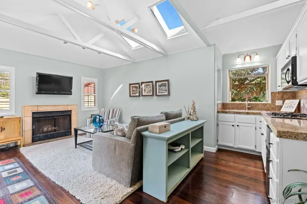 $3,995,000 | 2969 Racetrack View Drive, Del Mar, CA 92014