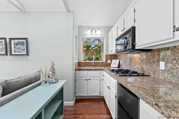 $3,995,000 | 2969 Racetrack View Drive, Del Mar, CA 92014