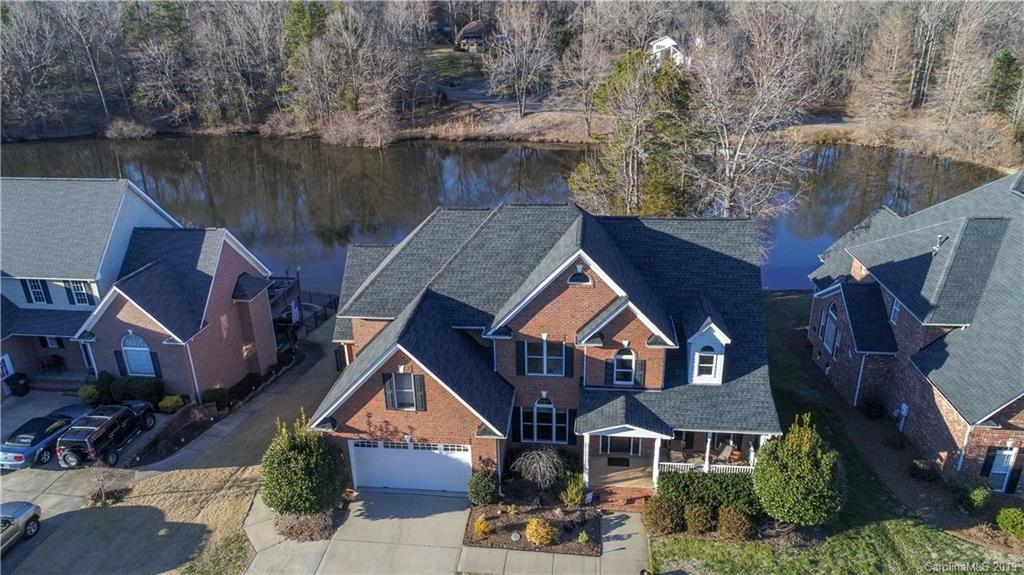 912 Ashford Way Fort Mill, SC 29708 - Photo 3 of 27