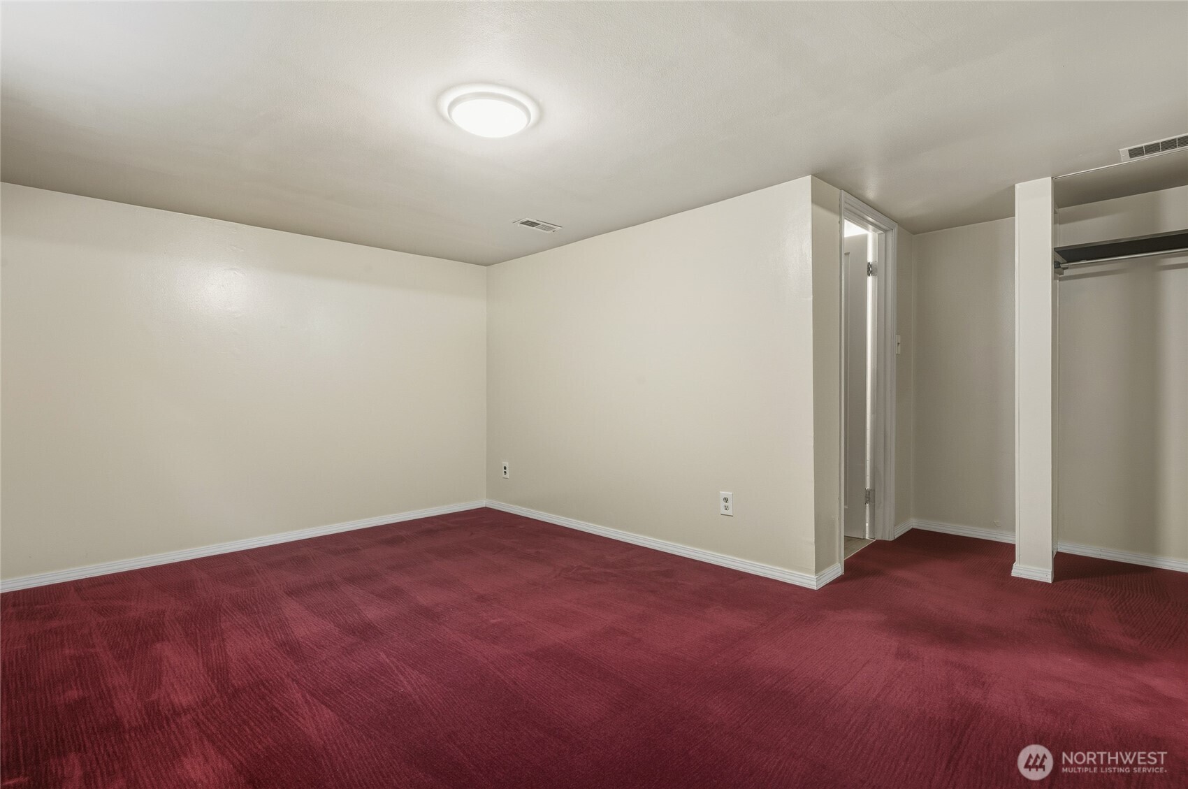 7942 15th Avenue Southwest Seattle, WA 98106 - Photo 20 of 31 an empty room with closet