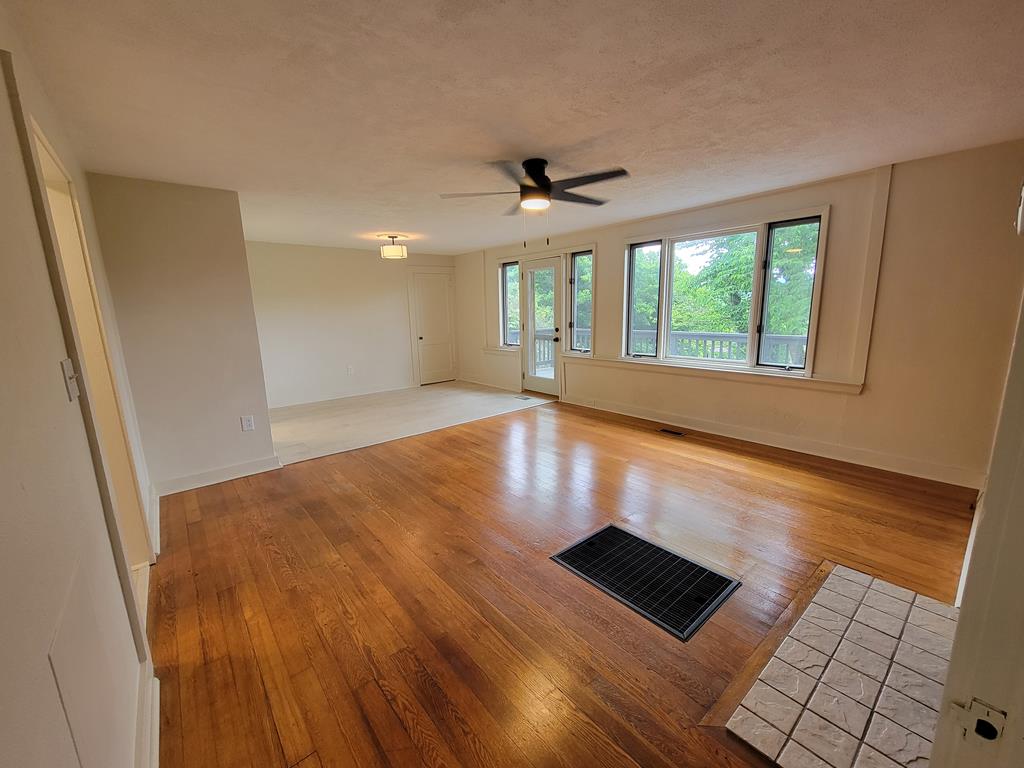 176 Riverside Drive Hayesville, NC 28904 - Photo 5 of 25