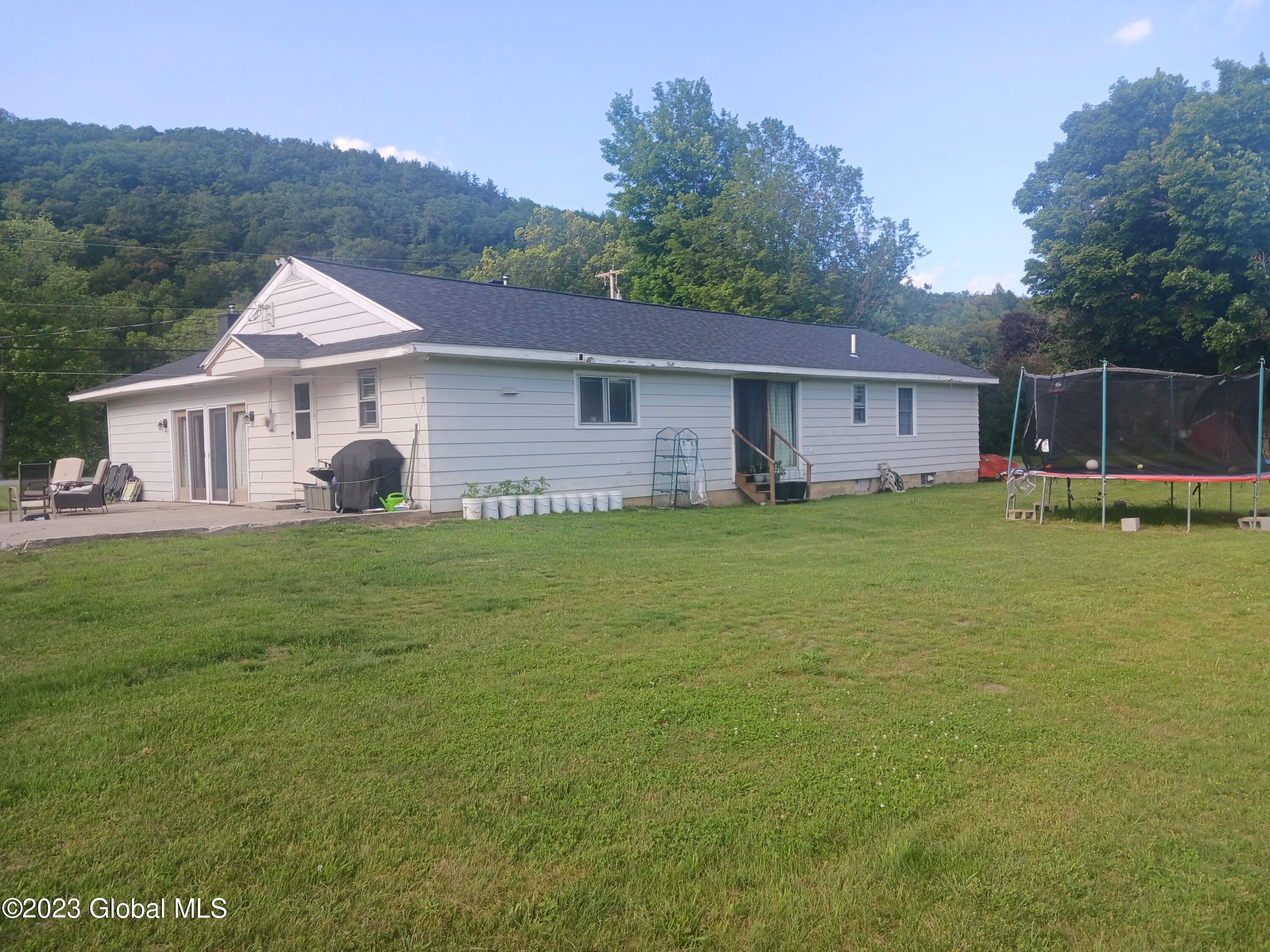 538 Cottrell Road Hoosick, NY 12090 - Photo 9 of 32 pic 3