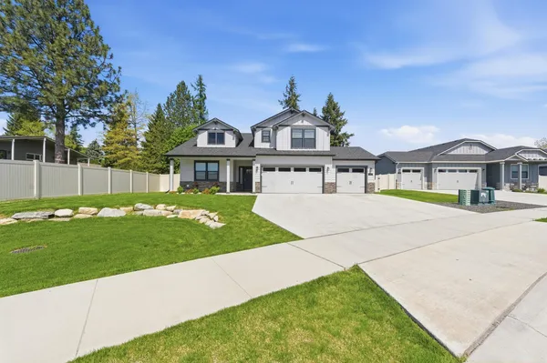 $725,000 | 641 Ripatti Way, Hayden, ID 83835