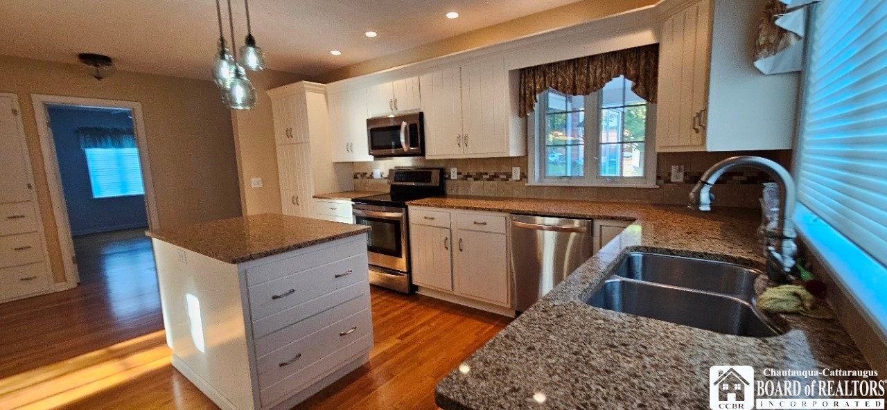 262 Temple Street Pomfret, NY 14063 - Photo 6 of 28