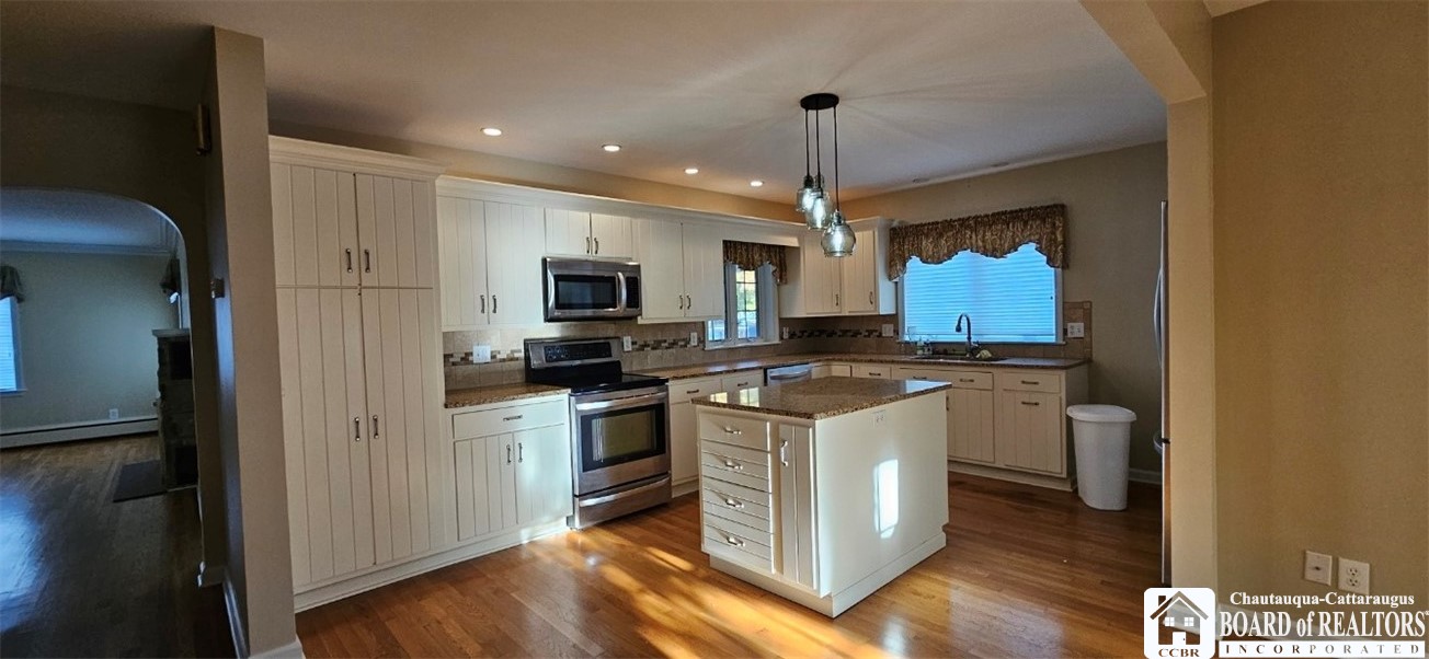 262 Temple Street Pomfret, NY 14063 - Photo 8 of 28