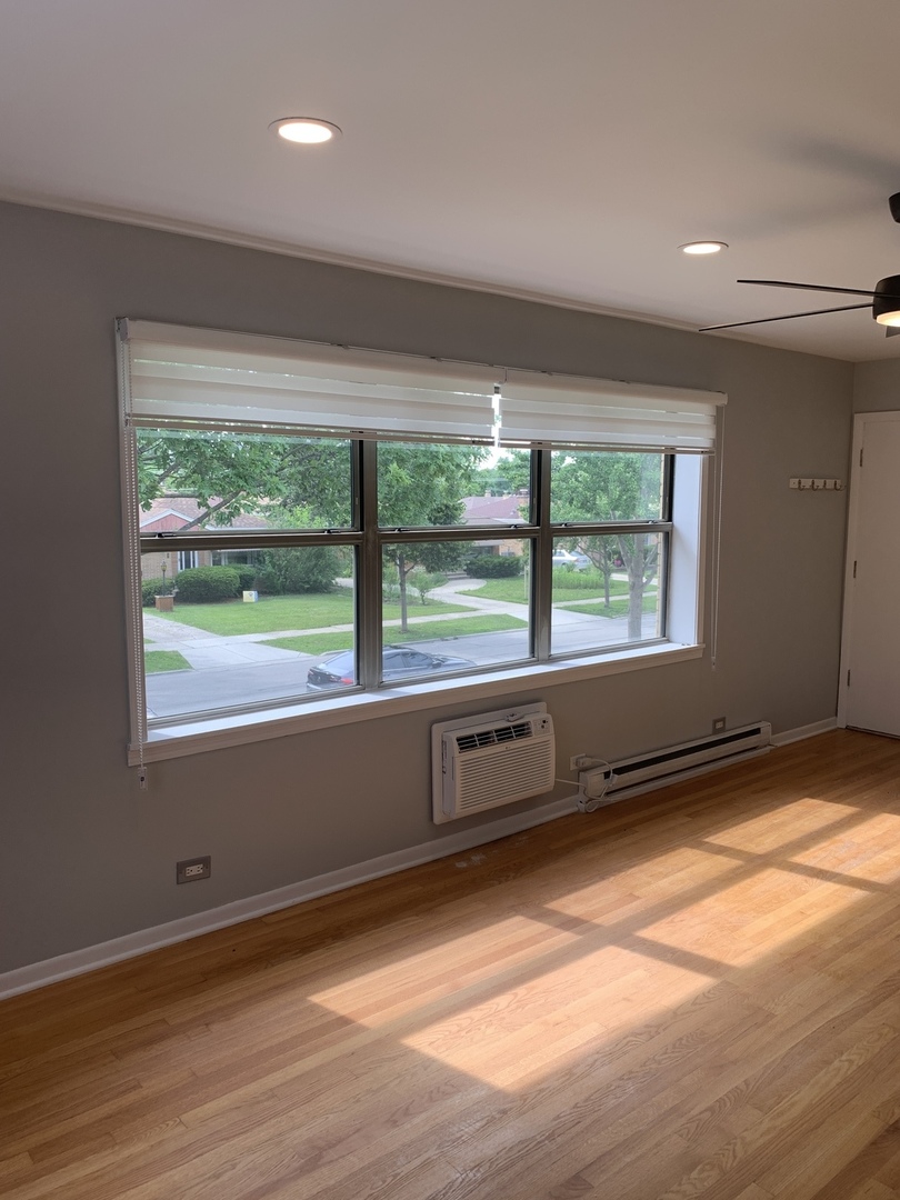 1415 Homestead Road, Unit 8 La Grange Park, IL 60526 - Photo 4 of 31
