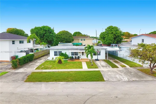 $605,000 | 1540 East 8th Court, Hialeah, FL 33010