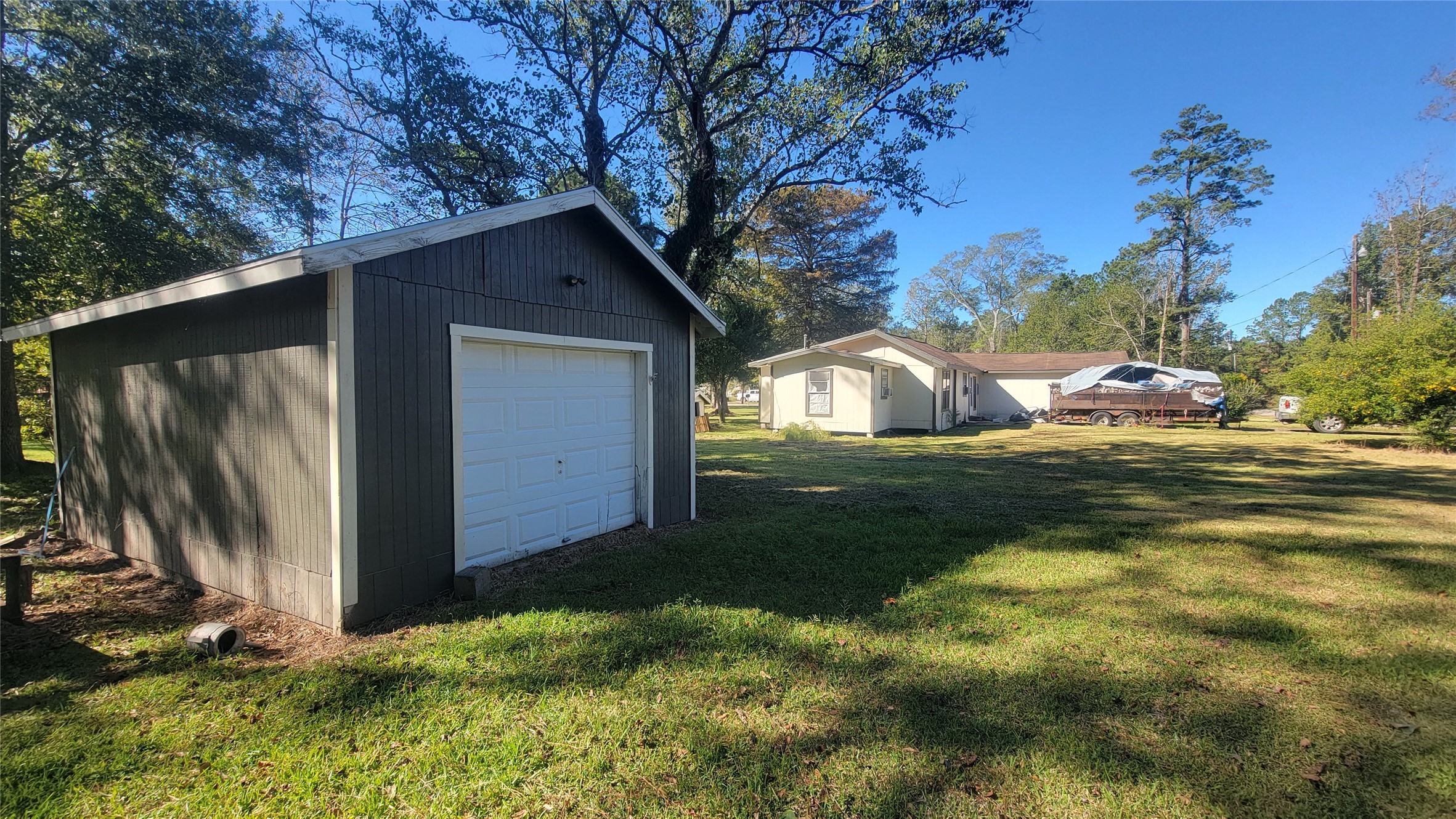 2960 Call Street Vidor, TX 77662 - Photo 5 of 46 a view front of house with backyard and trees