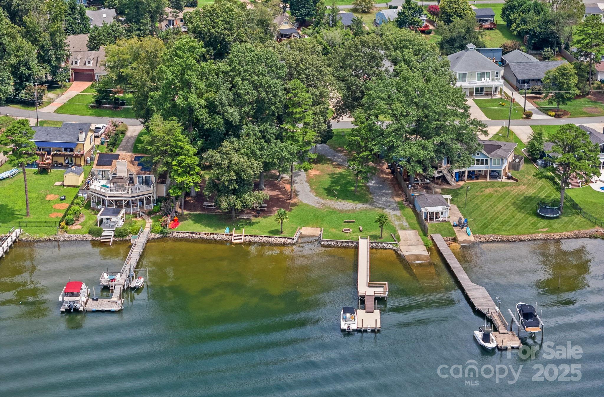 20615 Rio Oro Drive Cornelius, NC 28031 - Photo 40 of 40 an aerial view of a houses with a yard