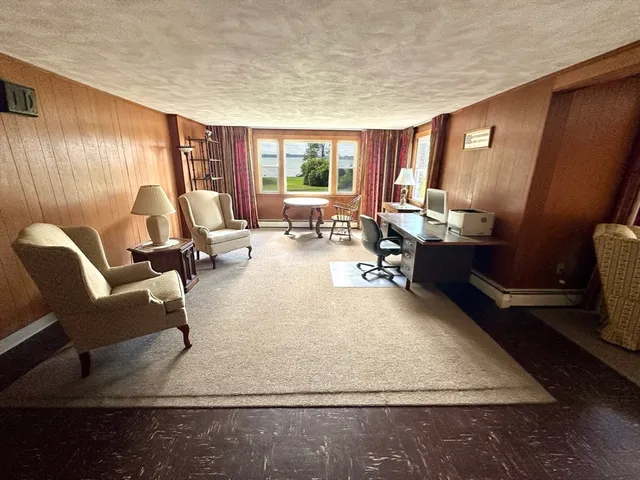 $2,400,000 | 39-41 Woodbury Street, Beverly, MA 01915