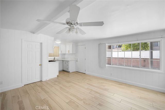 $1,900 | 1131 Thompson Avenue, Glendale, CA 91201