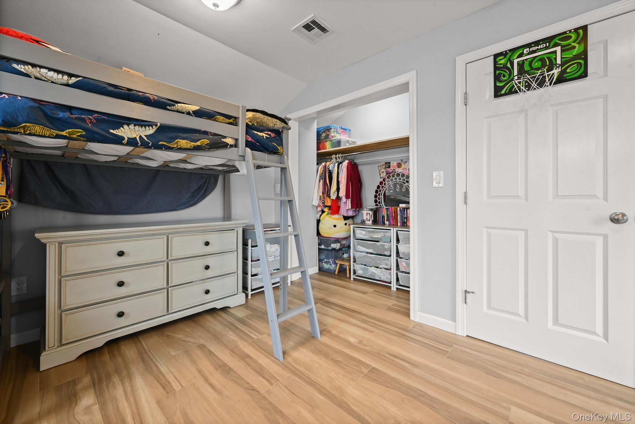 40 West 13th Road Queens, NY 11693 - Photo 17 of 41