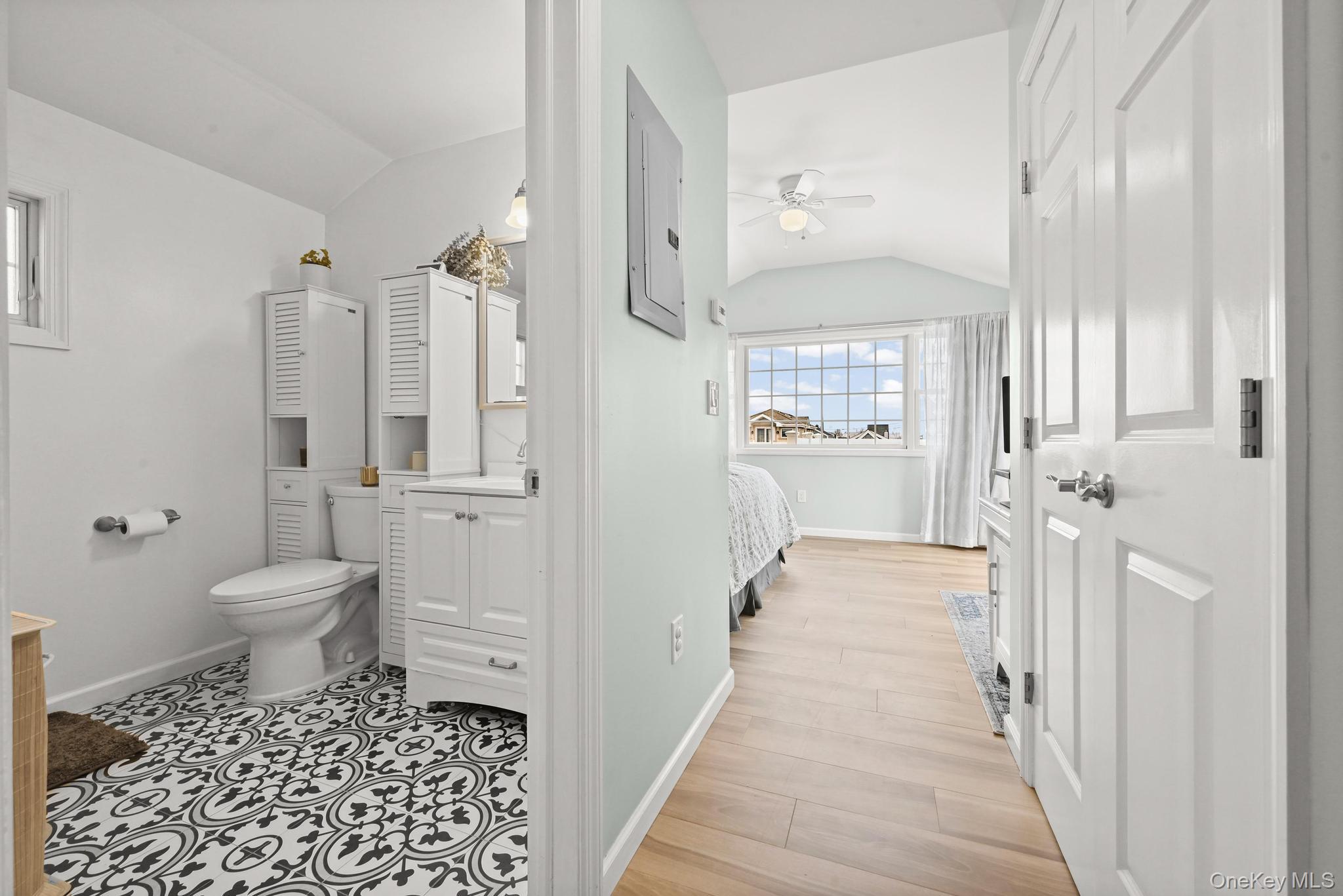 40 West 13th Road Queens, NY 11693 - Photo 19 of 41