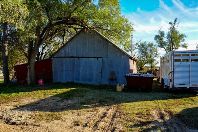 $750,000 | 2785 East Maize Lane, Other, KS 67423