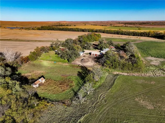 $750,000 | 2785 East Maize Lane, Other, KS 67423
