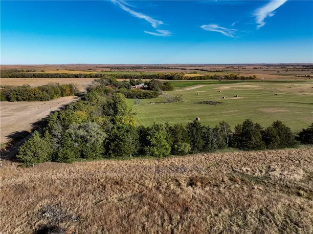 $750,000 | 2785 East Maize Lane, Other, KS 67423