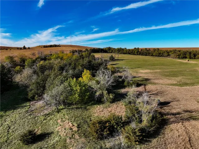 $750,000 | 2785 East Maize Lane, Other, KS 67423