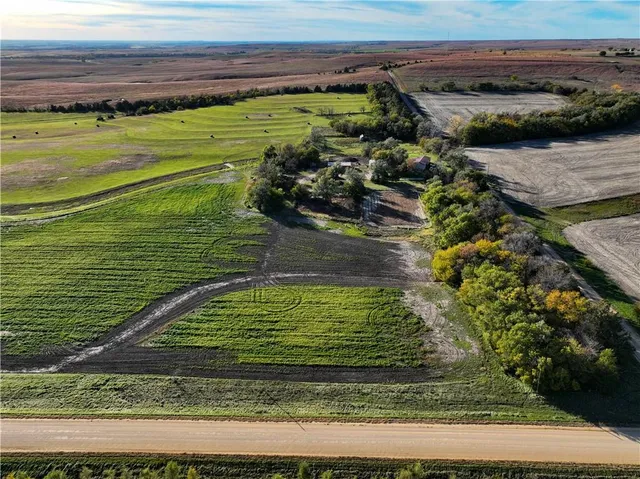 $750,000 | 2785 East Maize Lane, Other, KS 67423