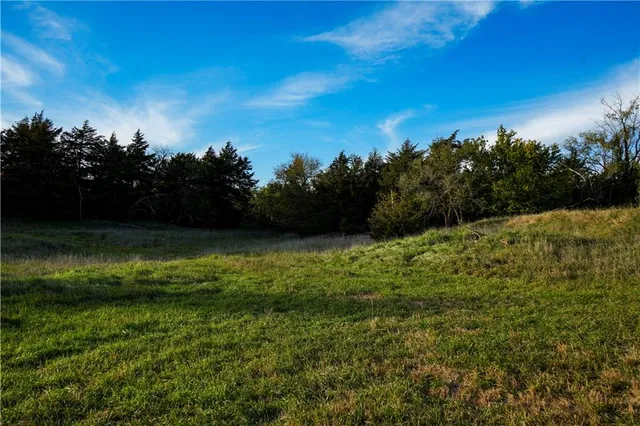 $750,000 | 2785 East Maize Lane, Other, KS 67423