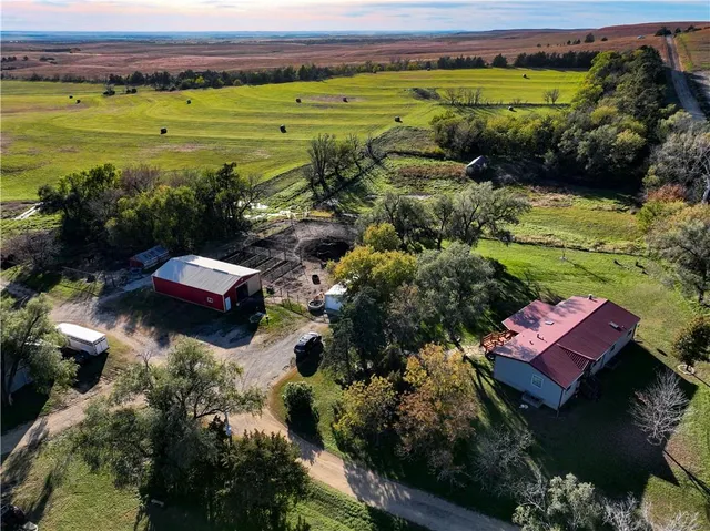 $750,000 | 2785 East Maize Lane, Other, KS 67423