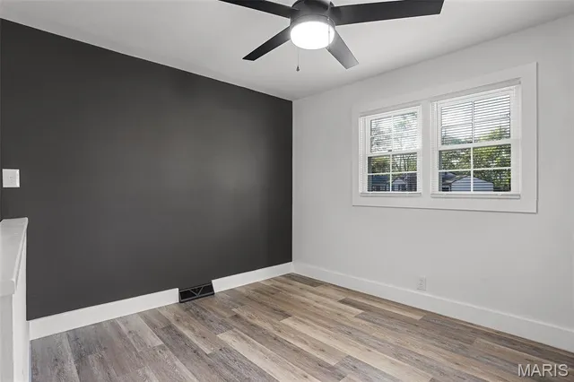 $199,900 | 527 Metzger Avenue, Wood River, IL 62095