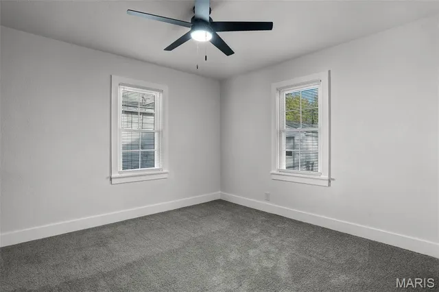 $199,900 | 527 Metzger Avenue, Wood River, IL 62095