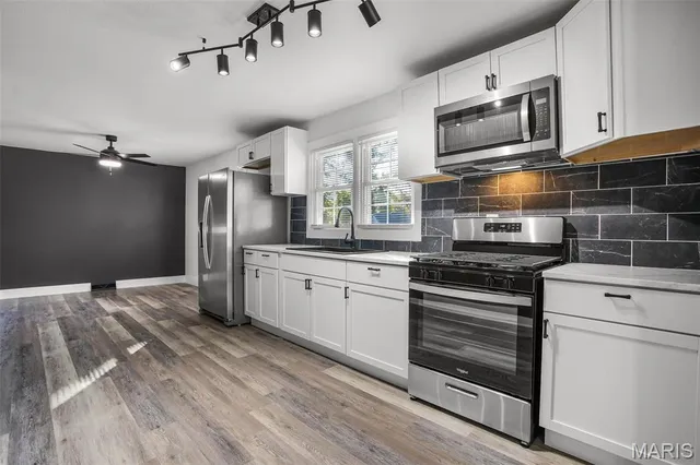 $199,900 | 527 Metzger Avenue, Wood River, IL 62095