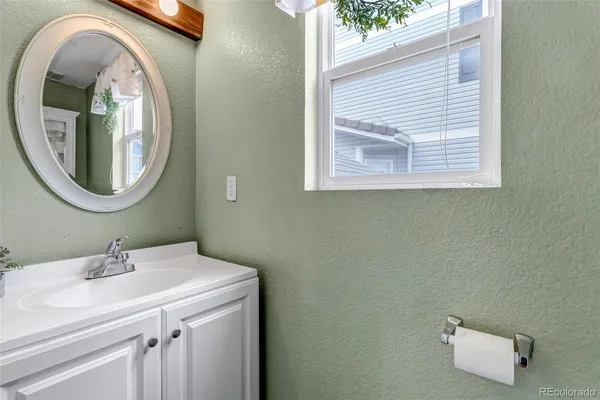 $500,000 | 15383 East 98th Place, Commerce City, CO 80022
