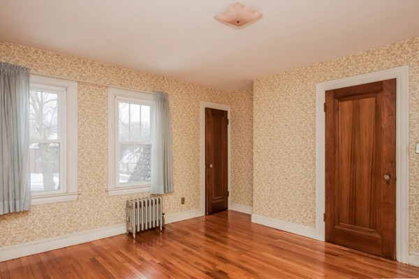 176 Springfield Street Springfield, MA 01107 - Photo 14 of 30