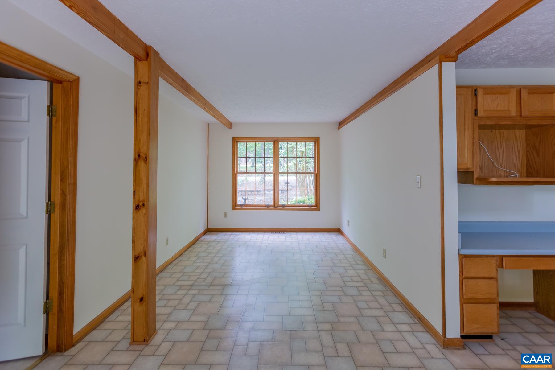21 Briarwood Road Palmyra, VA 22963 - Photo 11 of 37 a view of hallway with natural light