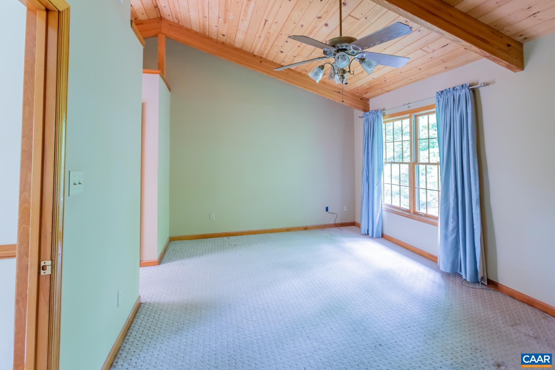 21 Briarwood Road Palmyra, VA 22963 - Photo 15 of 37 a view of an empty room with a window