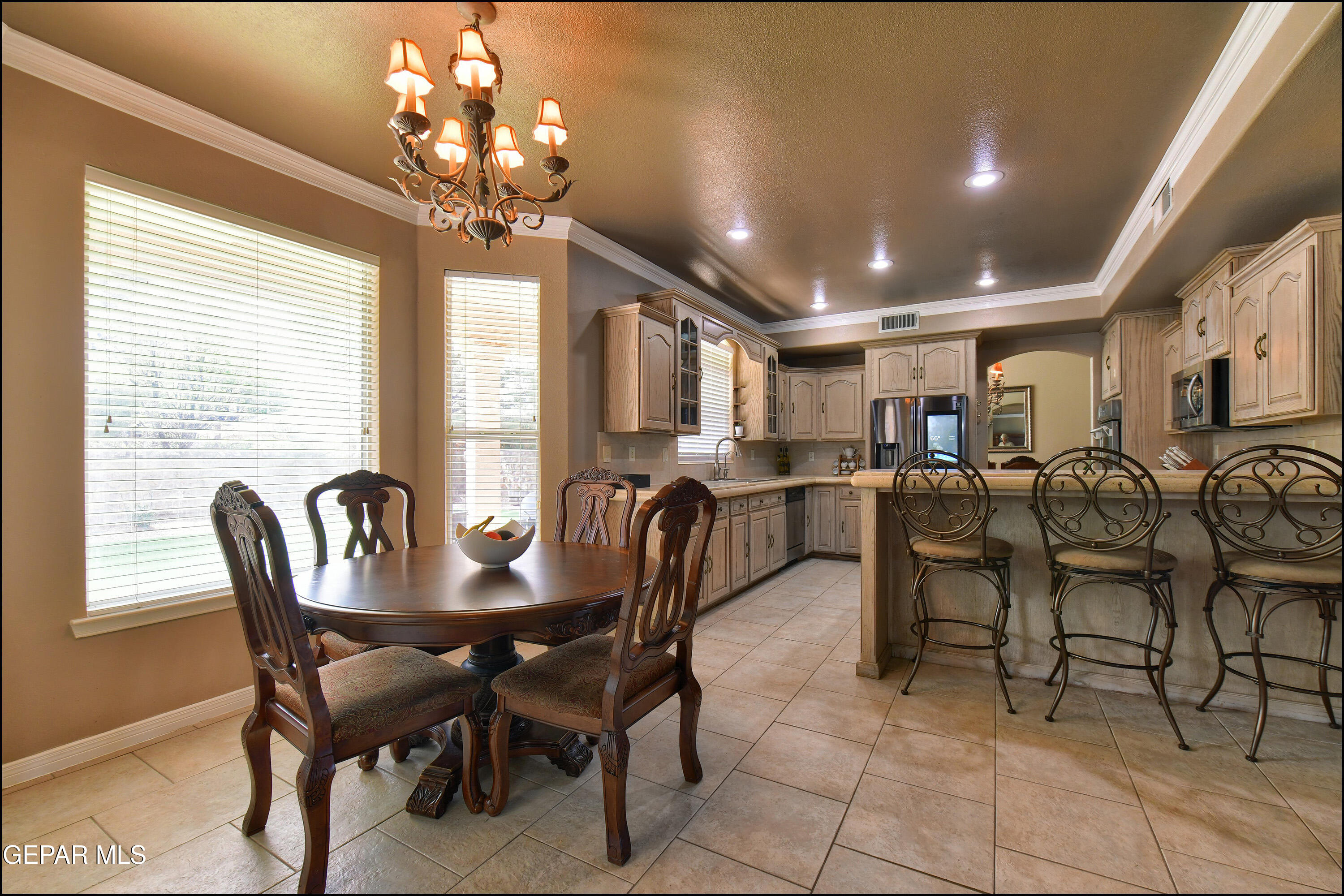 604 Rosinante Road El Paso, TX 79922 - Photo 21 of 46 24