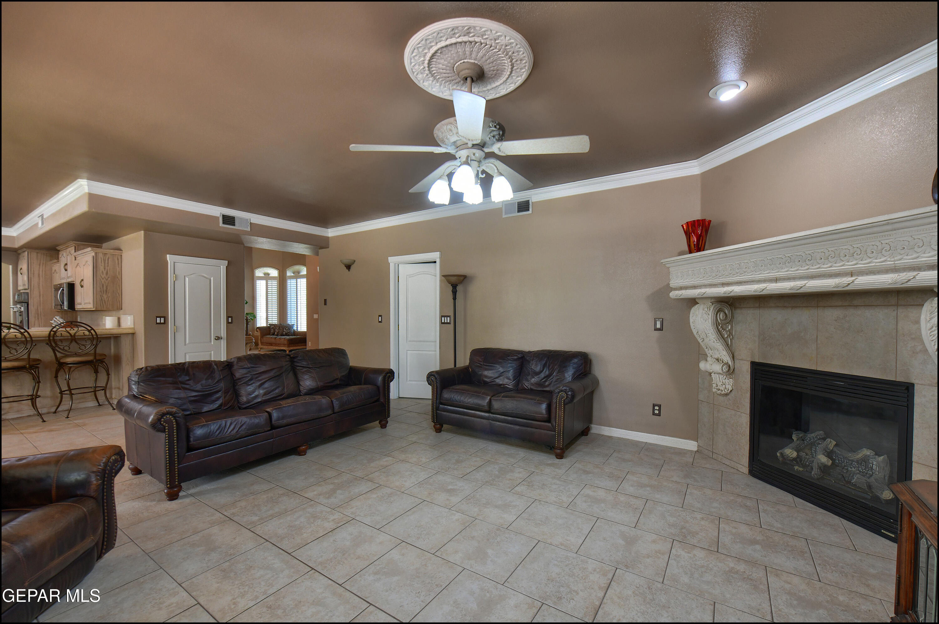 604 Rosinante Road El Paso, TX 79922 - Photo 23 of 46 26