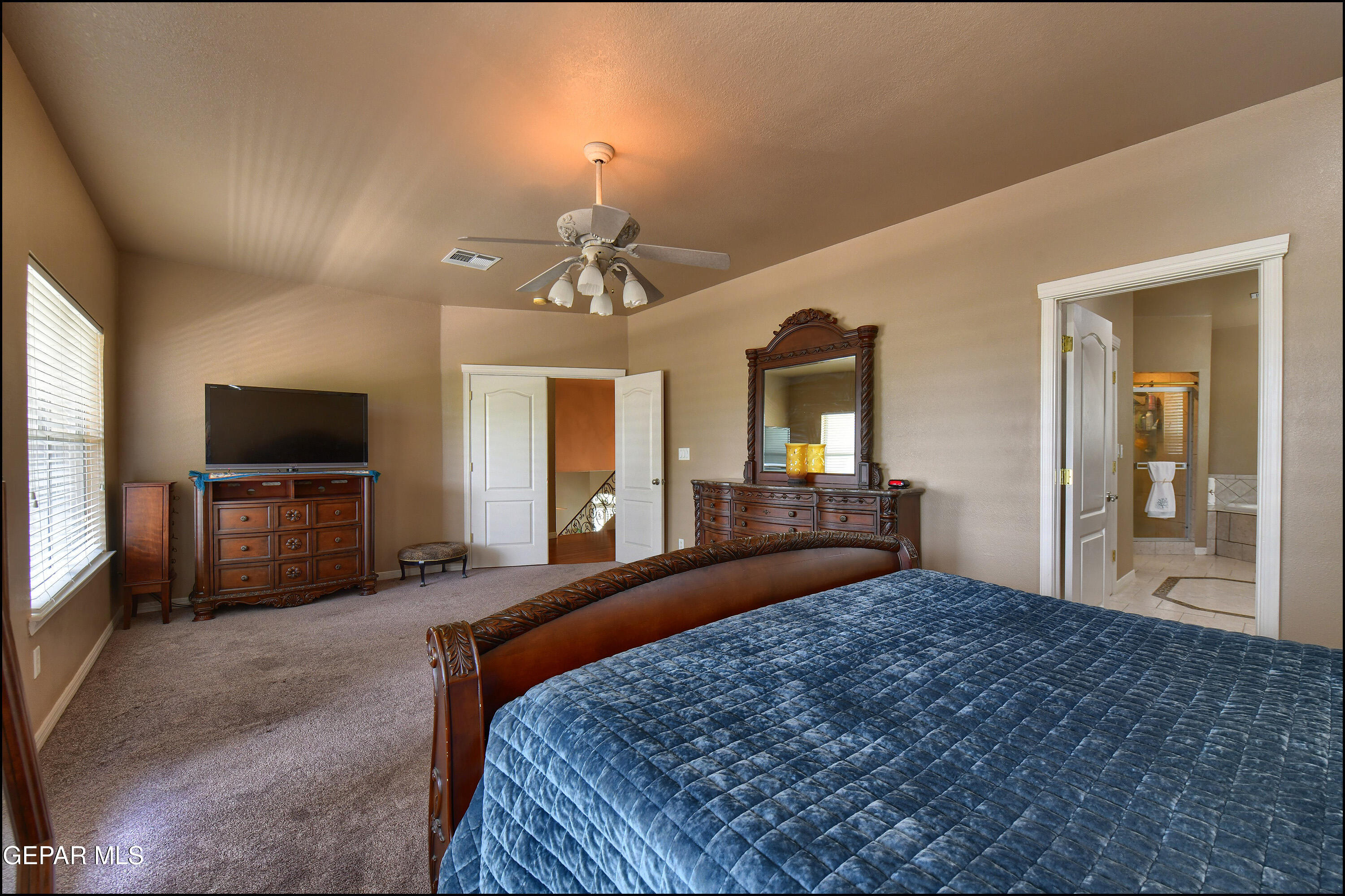 604 Rosinante Road El Paso, TX 79922 - Photo 30 of 46 33