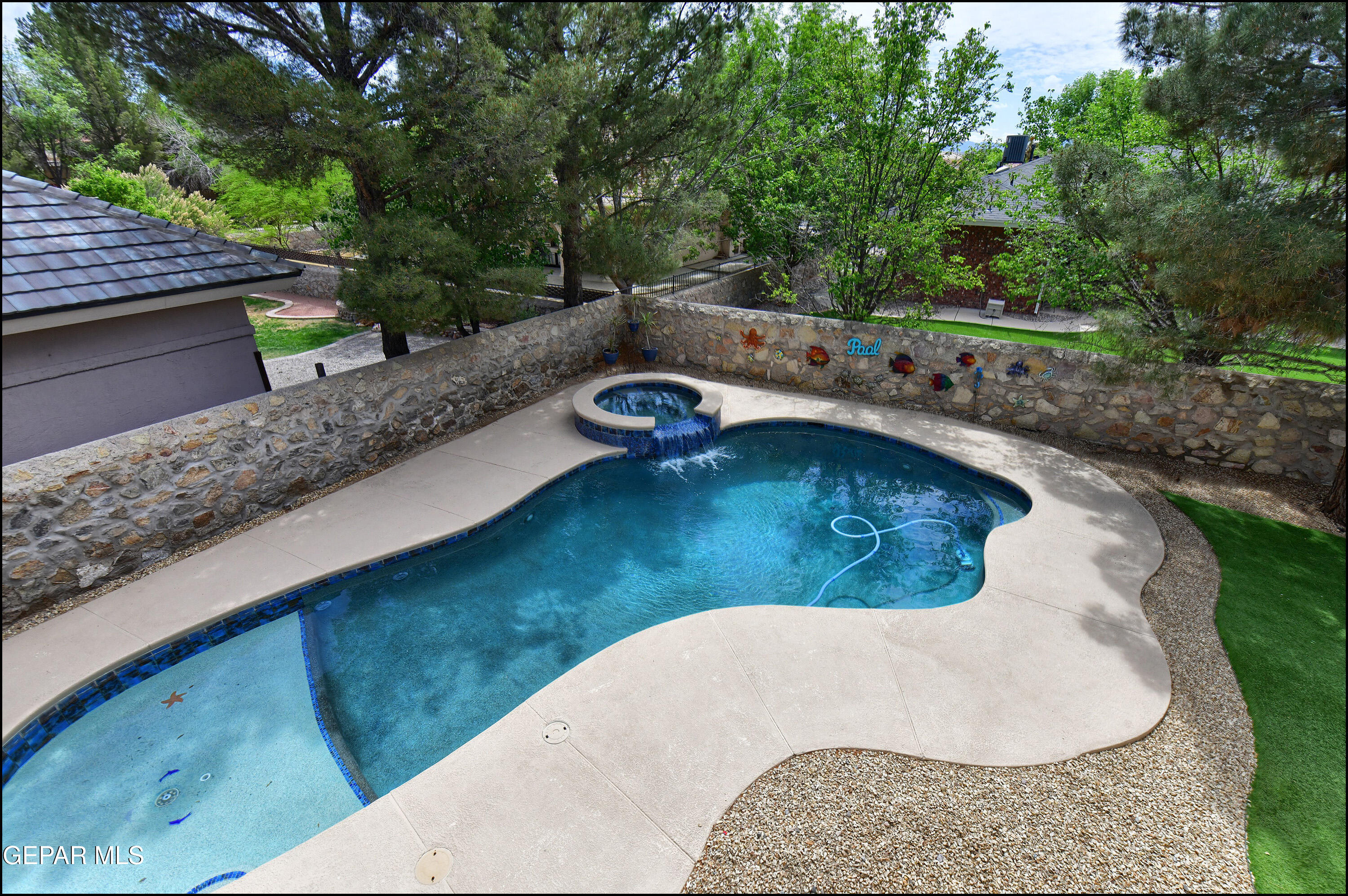 604 Rosinante Road El Paso, TX 79922 - Photo 36 of 46 42