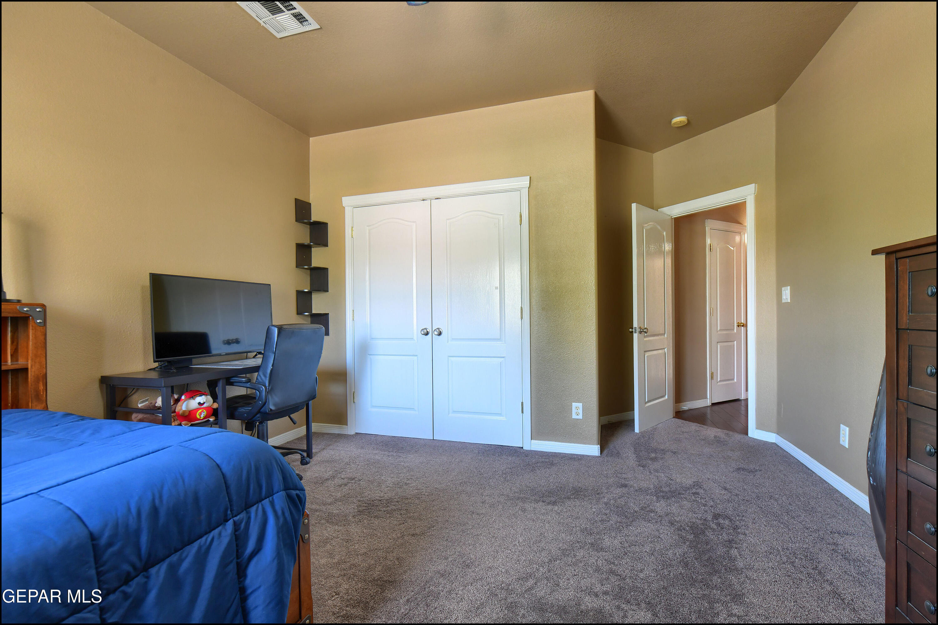 604 Rosinante Road El Paso, TX 79922 - Photo 41 of 46 47