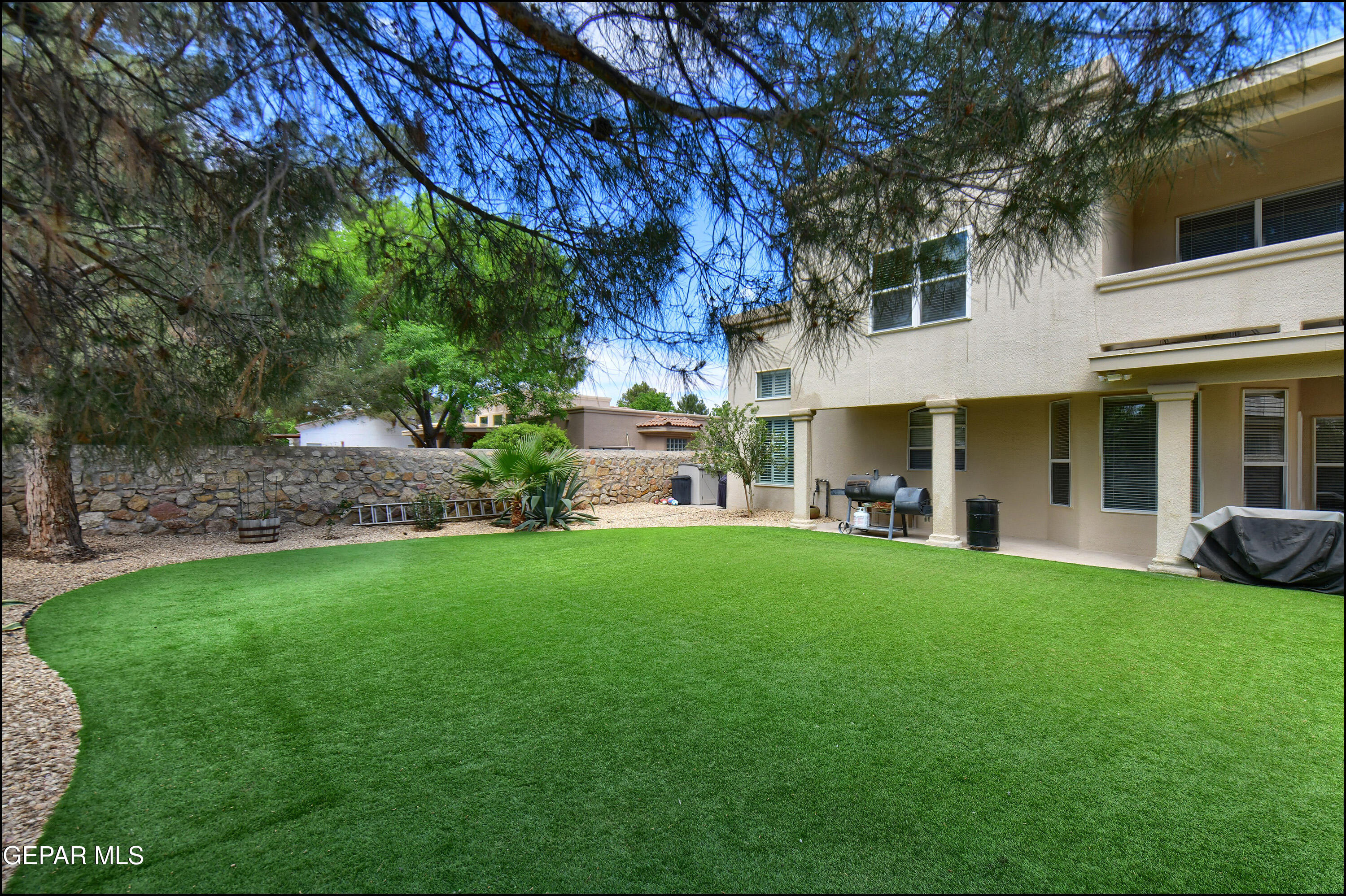 604 Rosinante Road El Paso, TX 79922 - Photo 6 of 46 65