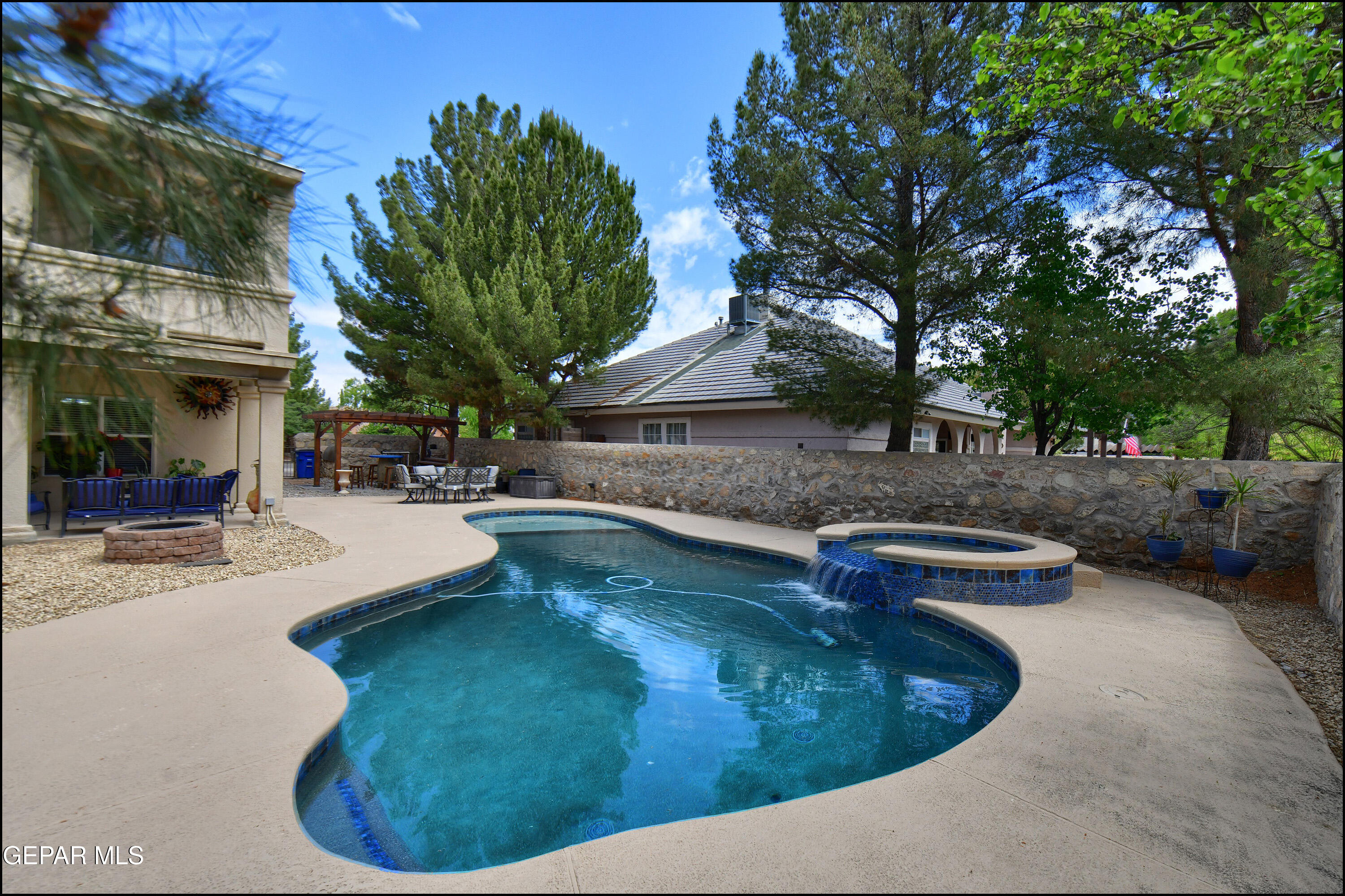 604 Rosinante Road El Paso, TX 79922 - Photo 7 of 46 66