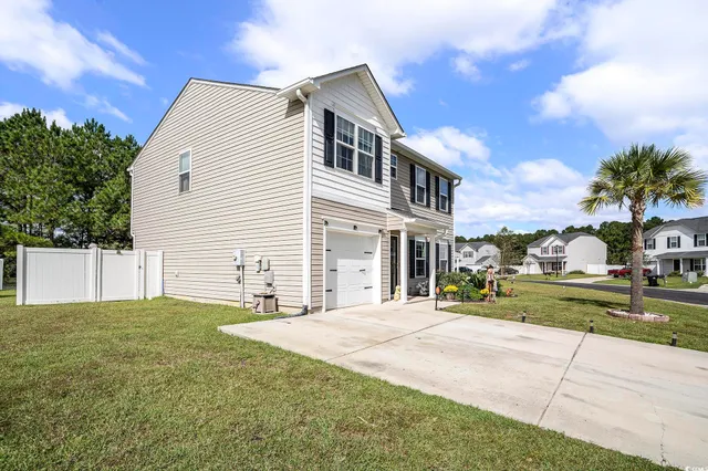 $289,500 | 763 Trap Shooter Circle, Longs, SC 29568