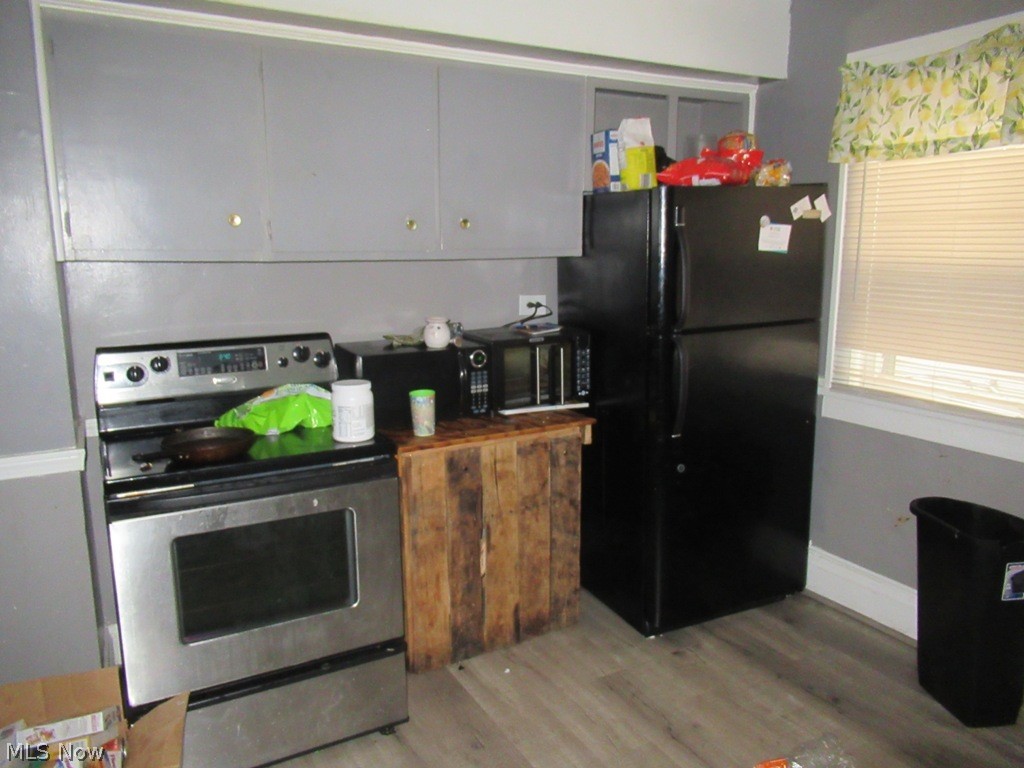 3452 Bosworth Road, Unit 1 Cleveland, OH 44111 - Photo 8 of 26 Gallery Image 8