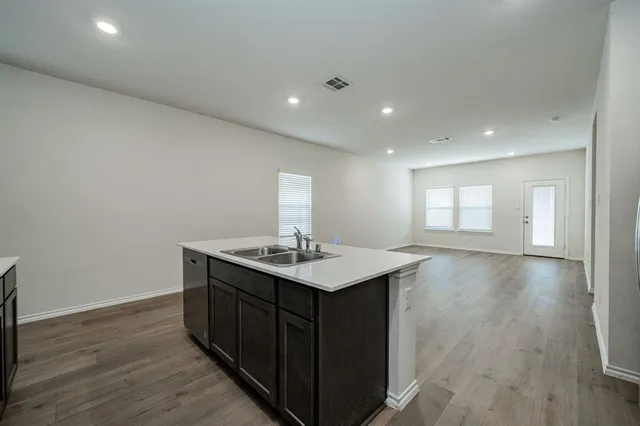 $2,100 | 904 Sunrise Lane, Royse City, TX 75189