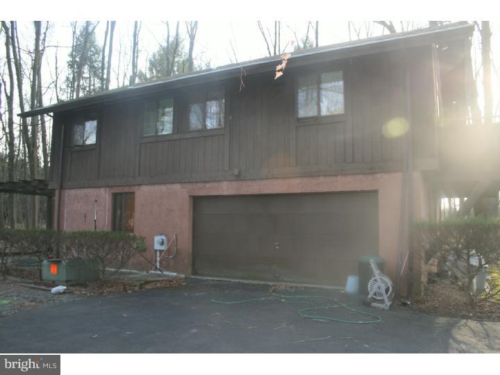 311 Ridge Road Spring City, PA 19475 - Photo 16 of 16 Garage