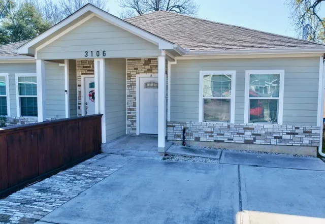 $2,000 | 3106 King Street, Unit A, Houston, TX 77026