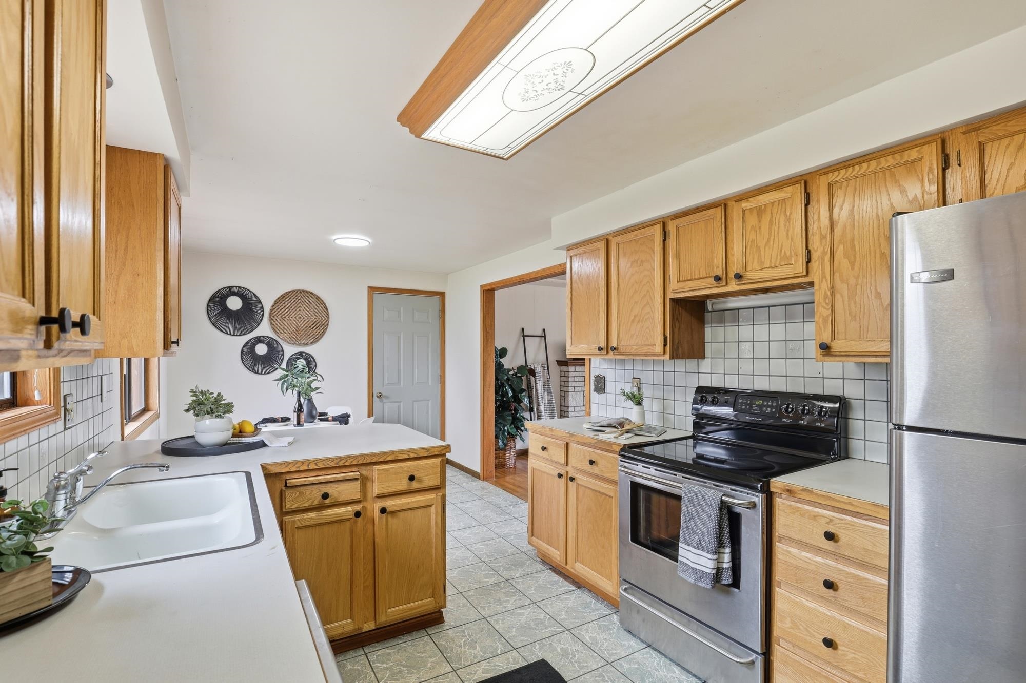 2215 East 58th Court Spokane, WA 99223 - Photo 16 of 49