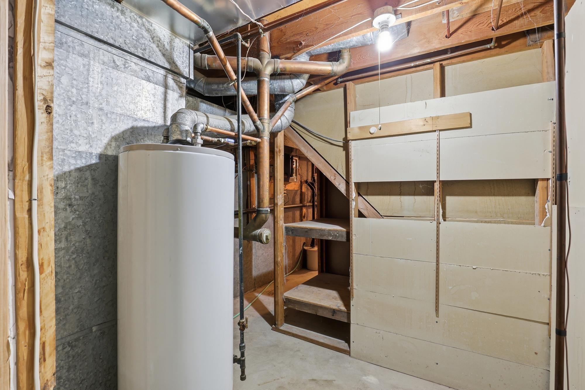 2215 East 58th Court Spokane, WA 99223 - Photo 34 of 49