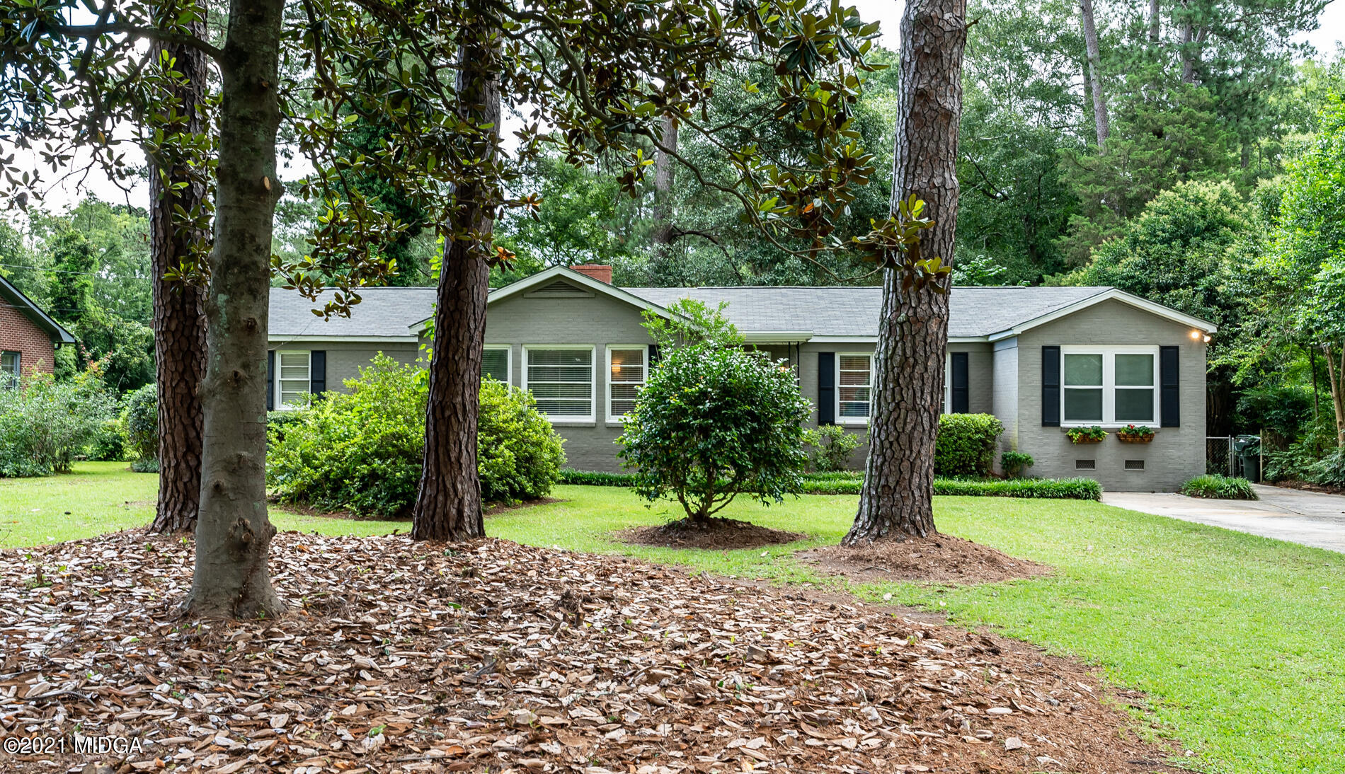 2661 Riverview Road Macon, GA 31204 - Photo 2 of 40 Front View