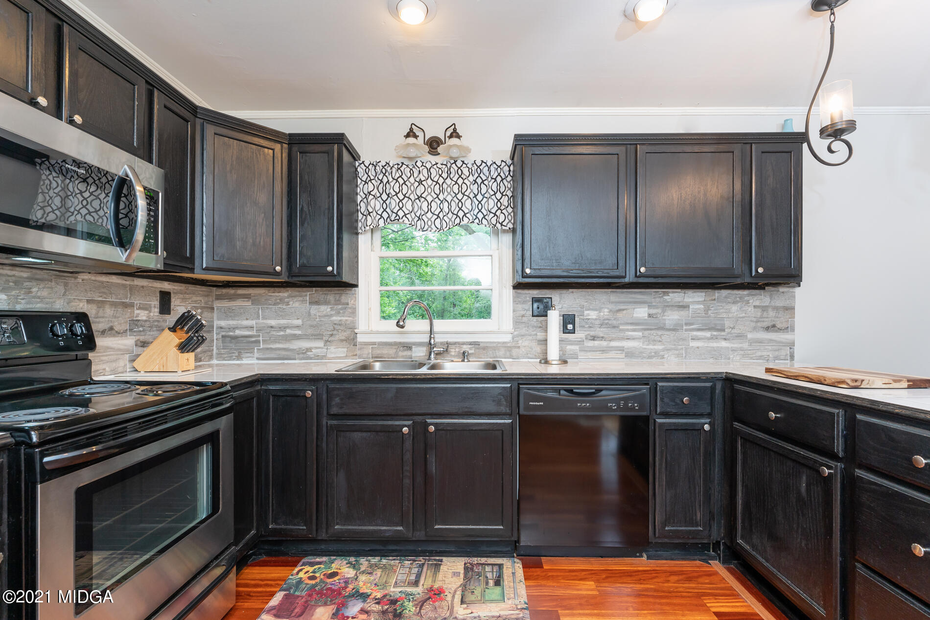 2661 Riverview Road Macon, GA 31204 - Photo 8 of 40 06-DSC00563